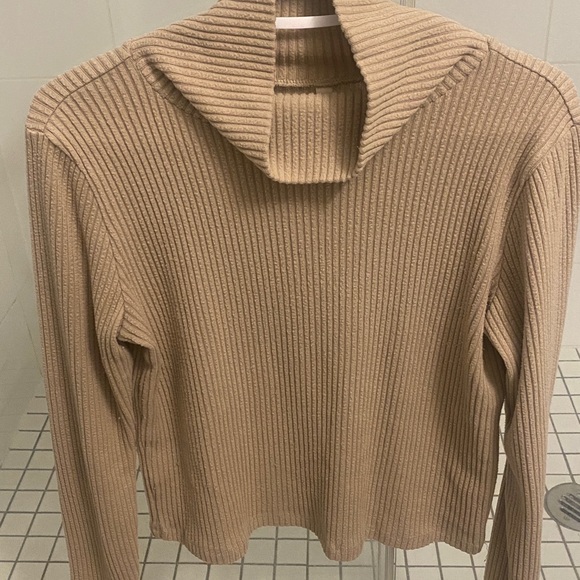 Aritzia💗Babaton Soft Ribbed Mockneck - Picture 10 of 10